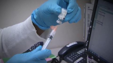 Amid measles epidemic, CDC panel recommends restricting MMRV vaccine for kids under 4