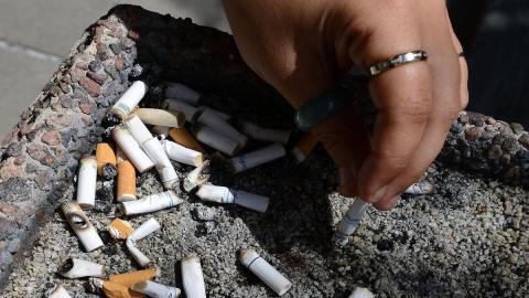 As provinces set to get smoking lawsuit cash, advocates seek more mitigation efforts