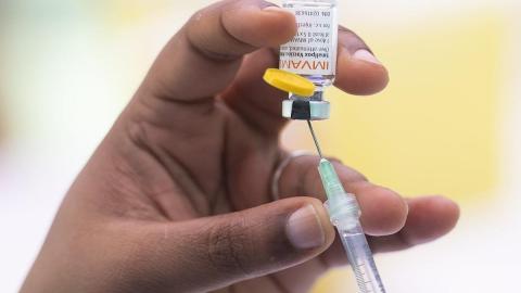 B.C. health workers reach tentative four-year deal with employers