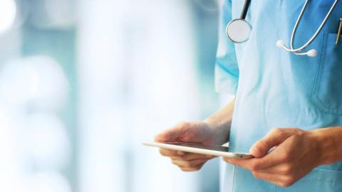 B.C. nurse suspended 10 days for 'failure to escalate care': college