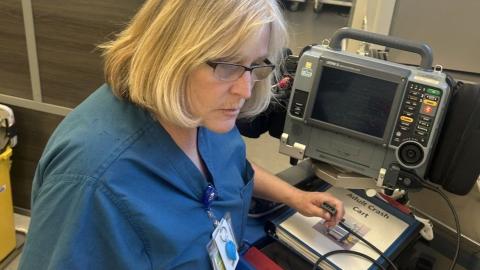 B.C. recruitment campaign brings surge of applications from U.S. doctors and nurses — but transfers have been slow