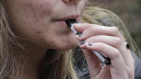 B.C.'s new law would go after vaping product companies for deceptive practices