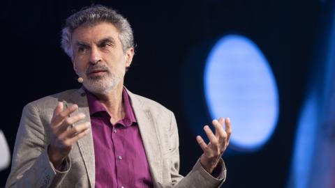 Canada's research and scientific spending is declining relative to other nations, report says