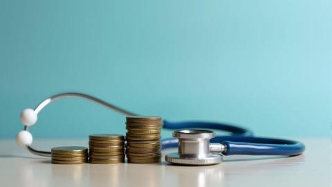 Canadian families paying over $19,000 for public health care in 2025