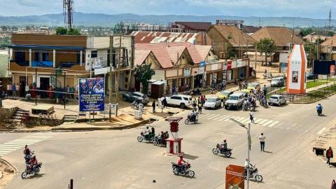 Congolese report constant burials as deaths in new Ebola outbreak reach 87