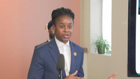 Cost of hiring U.S. firm for Manitoba doctor hunt is 'minimal': health minister