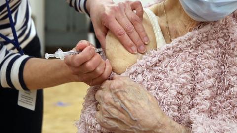 COVID vaccine boosters available for high-risk New Brunswickers this spring