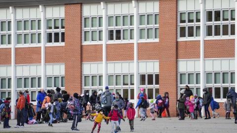 Doctors fear CDC vaccine recommendation changes will fuel vaccine hesitancy in Canada