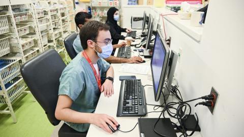 Doctors look to AI to cut burdensome administrative work