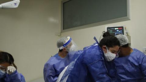 Doctors sometimes fake CPR — and they should