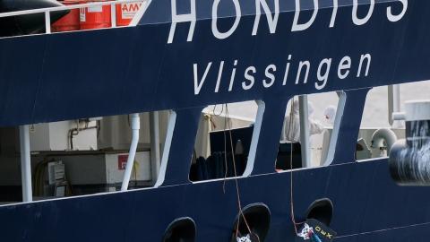 Dutch health officials clear hantavirus ship to sail again