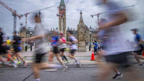 Exercise should be first-line treatment for depression, Ottawa researcher says