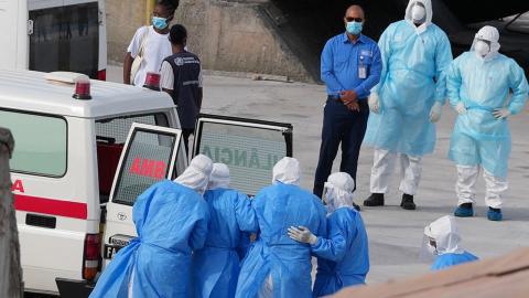 Experimental hantavirus drug ships to Europe as US passengers offered home quarantine