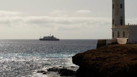 Four Canadians on cruise ship with deadly outbreak of suspected hantavirus