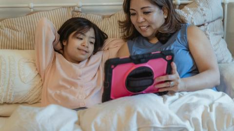 French commission recommends banning social media for children under 15