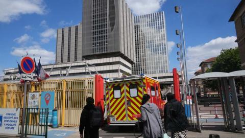 French hantavirus patient is critically ill as outbreak grows to 11