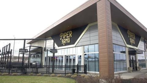 Hamilton public health says ‘cross-contamination’ likely cause of salmonella outbreak at the Piper Arms