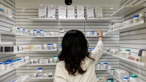 Health Canada backlog of generic drug applications doubled over past year
