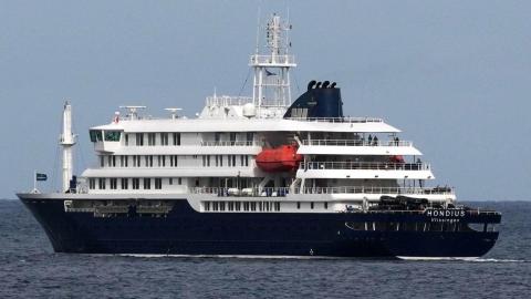 Health officials track dozens who left hantavirus-stricken ship after first fatality
