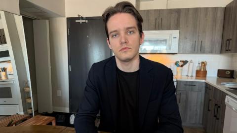 Immigration rules hamper health-care recruitment, nurse says after permanent residency rejected