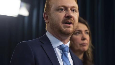 'Jordan Peterson law': Alberta seeks to protect professionals from discipline for off-duty conduct - Yahoo News Canada