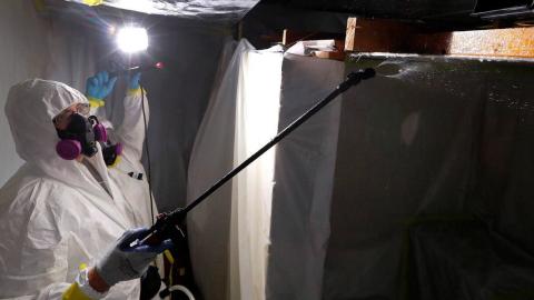 Manitoba updates asbestos regulations, including workers' certification, employer registration