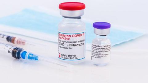 Moderna's combo flu-COVID vaccine receives European authorization