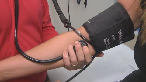 More than 1,000 Quebec doctors left public sector; advocates blame Bill 83, resources shortages