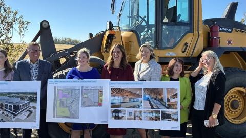 New Airdrie health-care centre to focus on maternity, surgeries