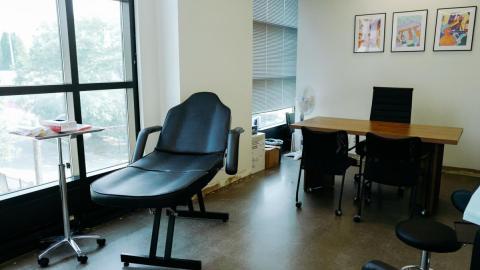 New in-person HIV clinic opens in downtown Toronto