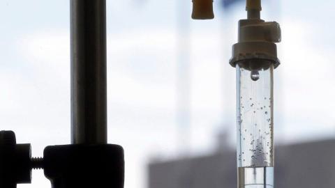 New pancreatic cancer treatment hailed as breakthrough, but Canadians don't have access to it. Here's why.