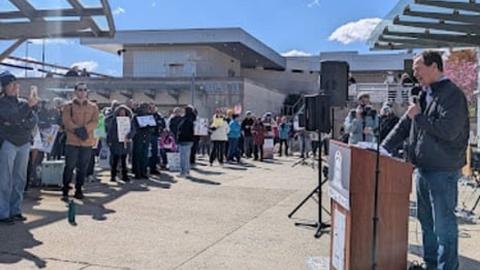 'No kings, just vaccines!': demonstrators gather at NIH headquarters to protest against cuts to medical research