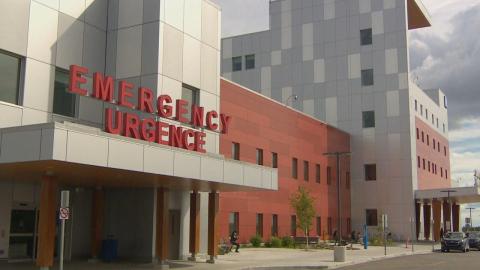 N.W.T. gov't invites Canadian doctors to name their price to work in Yellowknife