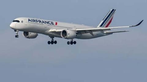 Passenger from Congo boards flight 'in error', prompting diversion to Canada amid Ebola outbreak