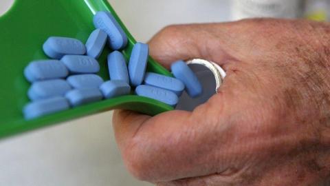 PrescribeIT: Edmonton pharmacies, clinics frustrated with end of national e-prescription service