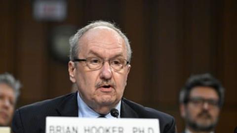 Prominent US anti-vaxxer says he caught measles and traveled back home