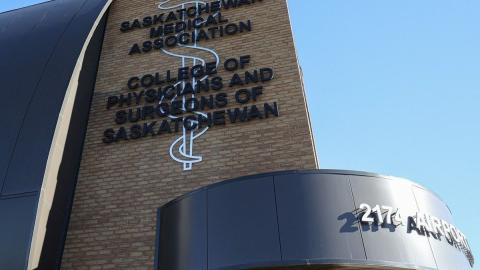 Regina doctor faces allegations of improperly obtaining medication for his own use