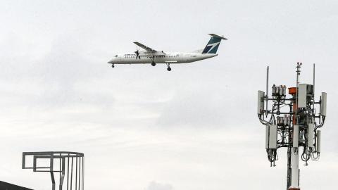Residents, politicians oppose 5G cell tower in Etobicoke