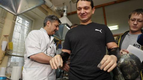 Should veterans get priority access to family doctors?