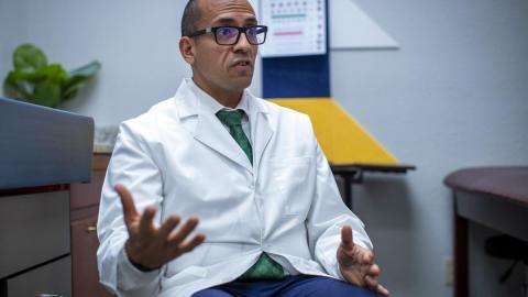 Texas drops lawsuit against doctor accused of illegally providing care to transgender youth
