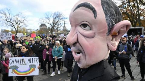 Thousands expected to protest Quebec's doctor payment bill at Bell Centre