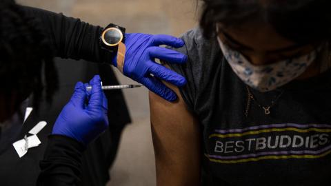 Trump Wants Proof That Covid Vaccines Work. It’s Easy to Find.