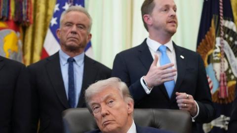 'Two ways of calculating': Trump defends his mathematically impossible calculations on drug prices