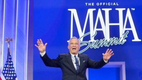 U.S. drops the number of vaccines it recommends for every child