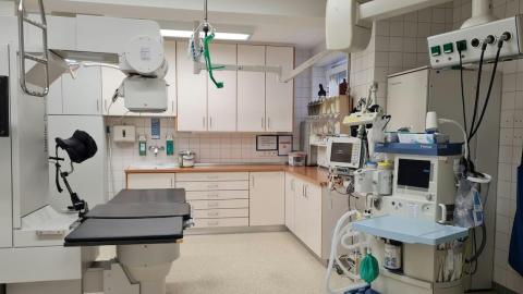 'We could see shortages': Experts warn of impacts of tariffs on healthcare