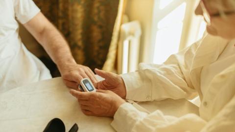 What experts say about claims of new weight-loss drug making people fall out of love