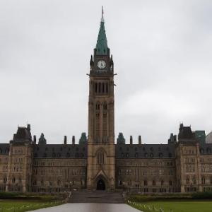 Health promises walked back in run-up to Carney’s first budget